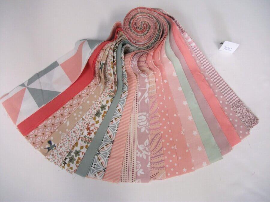 Κομμένες λωρίδες υφάσματος jelly roll για patchwork-quilting